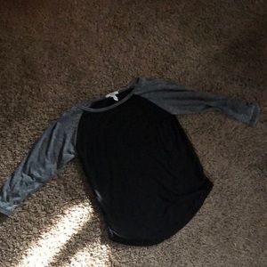 Forever 21 Long sleeve t-shirt